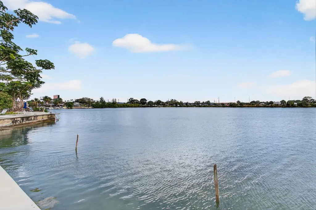 1060 Crystal Lake Drive Deerfield Beach FL 33064