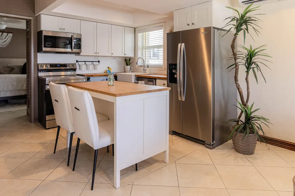 3216 SE 12th Street Pompano Beach FL 33062