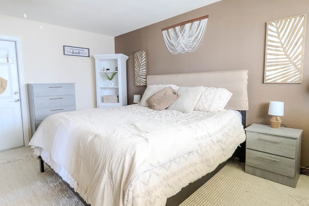 3216 SE 12th Street Pompano Beach FL 33062