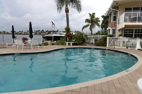 3216 SE 12th Street Pompano Beach FL 33062