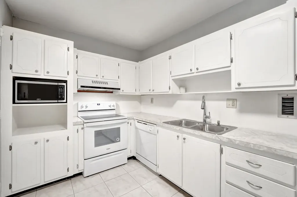 4250 Galt Ocean Drive Fort Lauderdale FL 33308