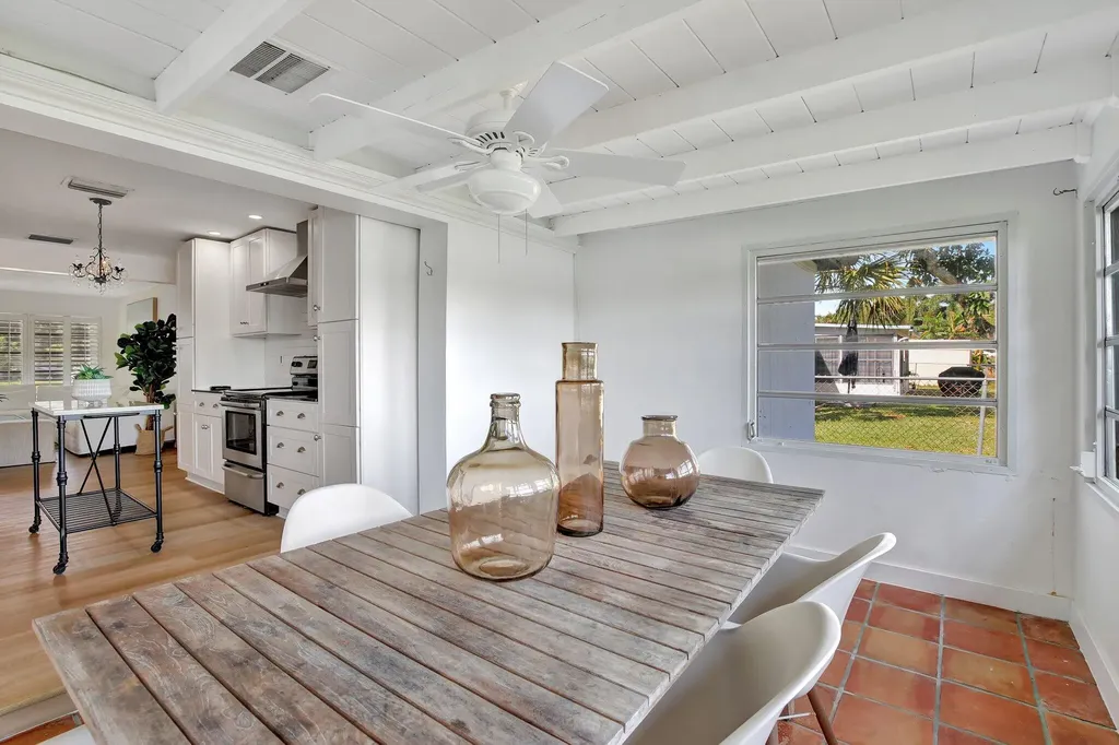 3019 N 57th Drive Hollywood FL 33021