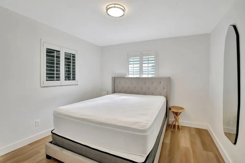 3019 N 57th Drive Hollywood FL 33021