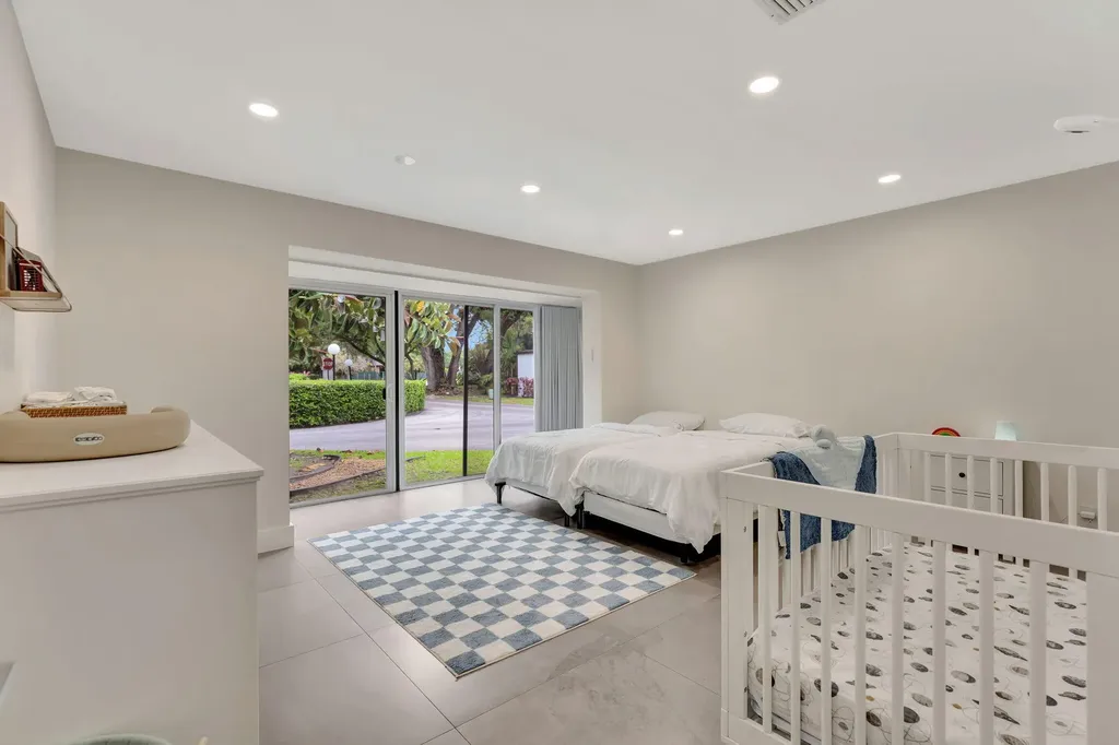 3019 N 57th Drive Hollywood FL 33021