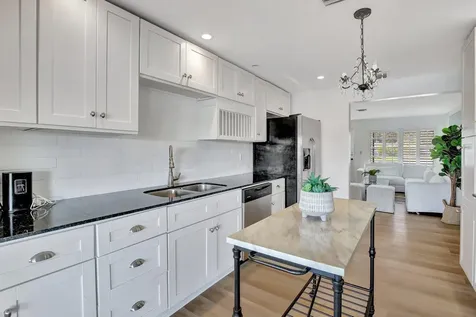 3019 N 57th Drive Hollywood FL 33021