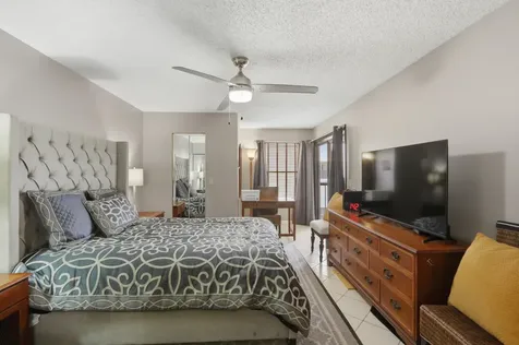 3260 Perimeter Drive Greenacres FL 33467