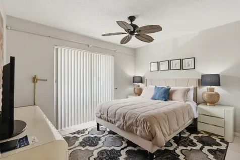 3260 Perimeter Drive Greenacres FL 33467