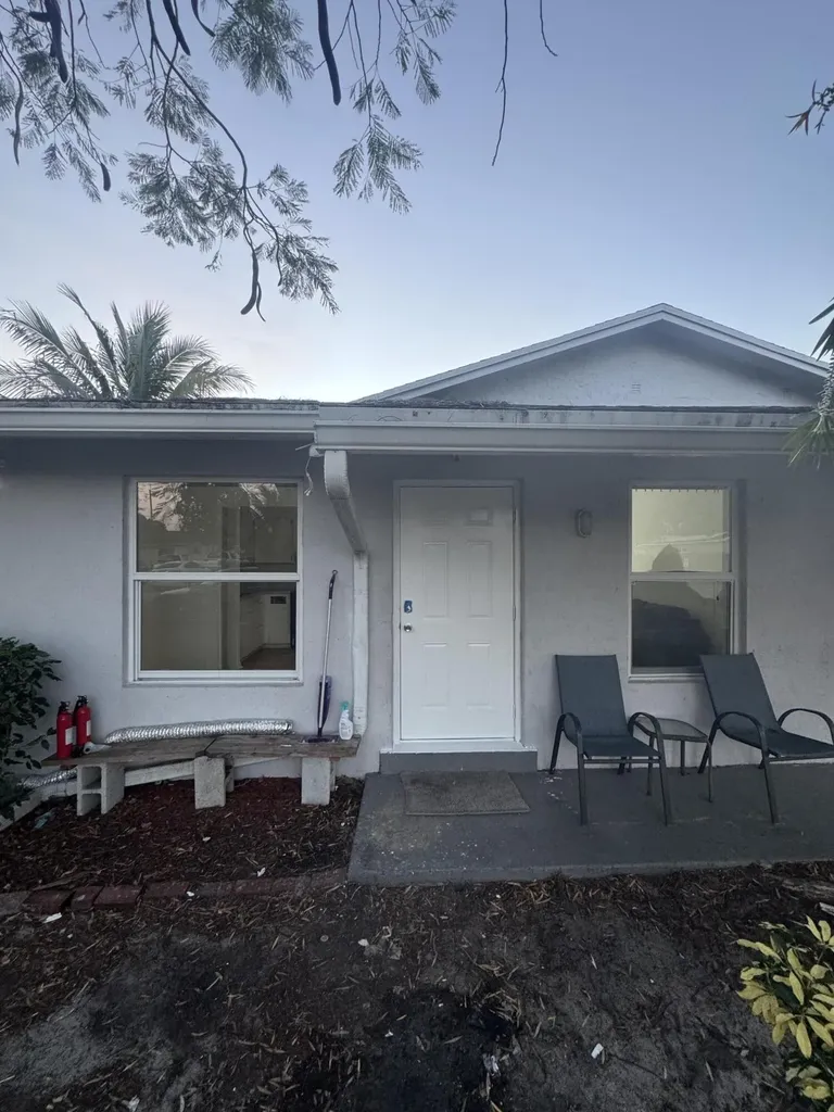 4429 Melvin Road Lake Worth Beach FL 33461