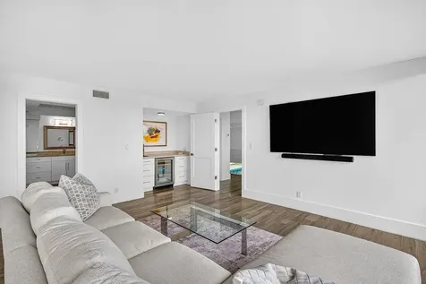 900 NE Spanish River Boulevard Boca Raton FL 33431