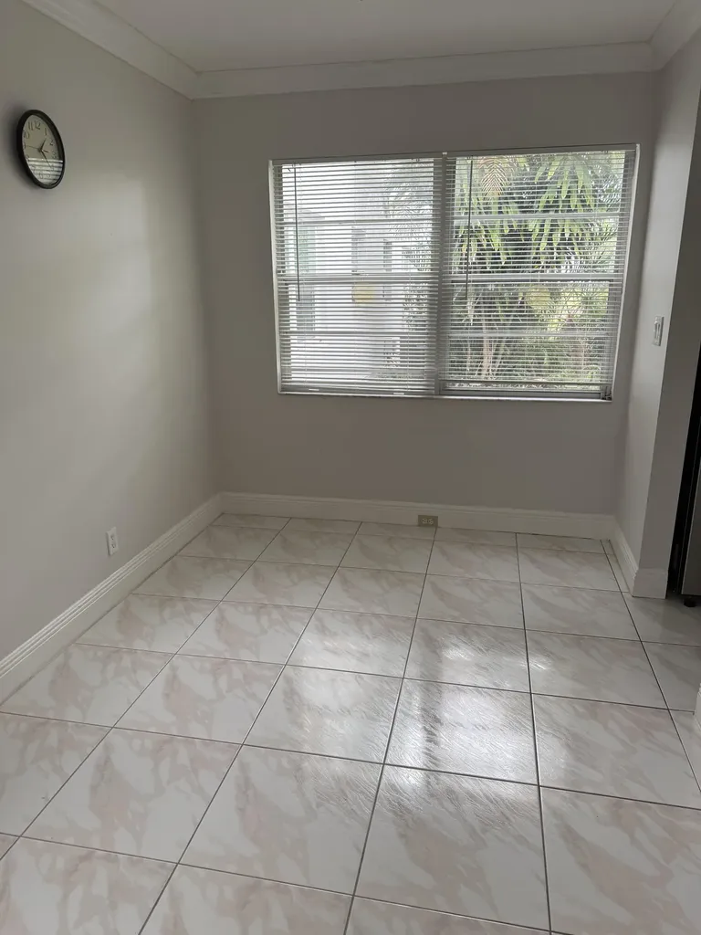 321 Newport V Deerfield Beach FL 33442