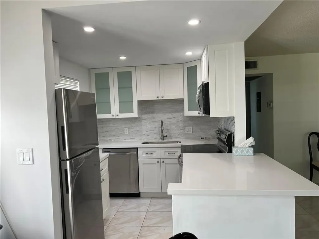 321 Newport V Deerfield Beach FL 33442