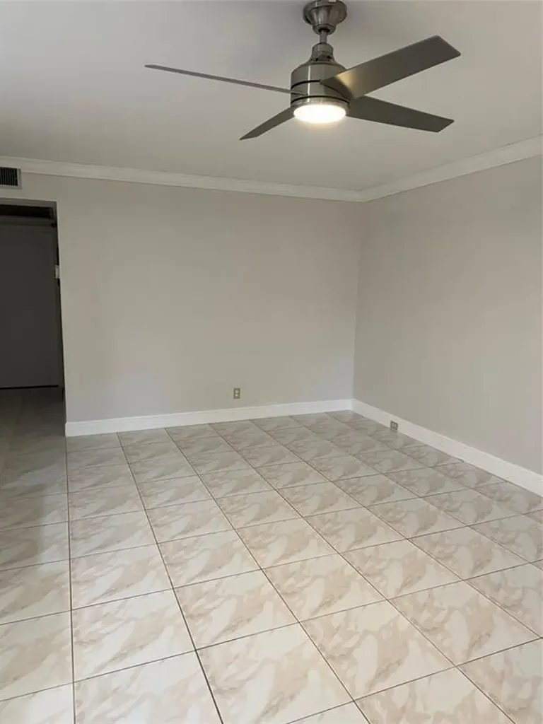 321 Newport V Deerfield Beach FL 33442