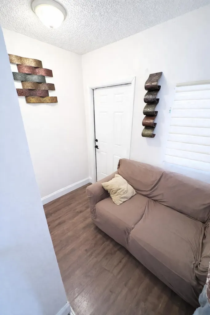 615 N Sapodilla Avenue West Palm Beach FL 33401