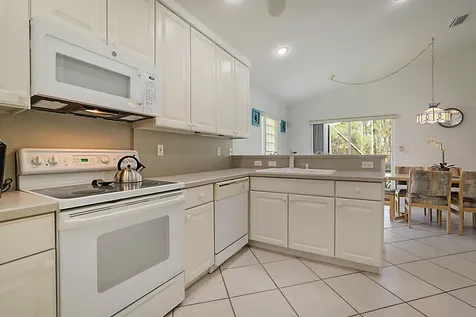 7008 SE Twin Oaks Circle Stuart FL 34997