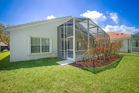 7008 SE Twin Oaks Circle Stuart FL 34997