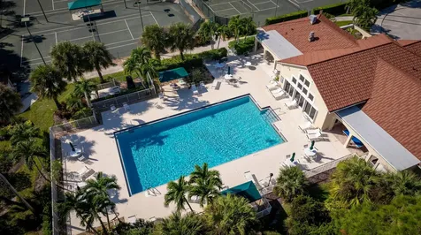 7008 SE Twin Oaks Circle Stuart FL 34997