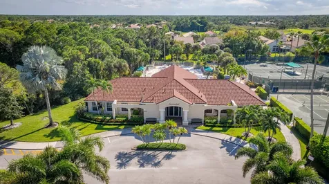 7008 SE Twin Oaks Circle Stuart FL 34997
