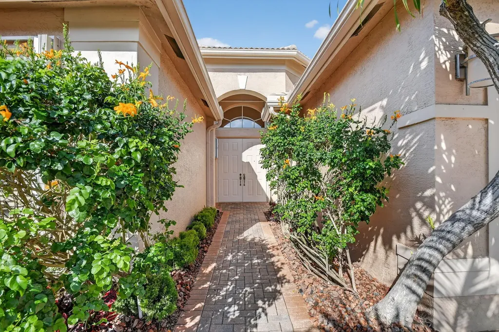 9689 Baywood Park Lane Delray Beach FL 33446