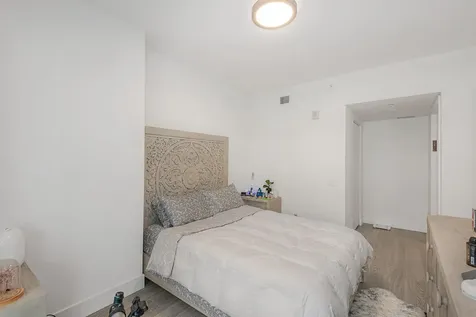 2960 NE 207th Street Aventura FL 33180
