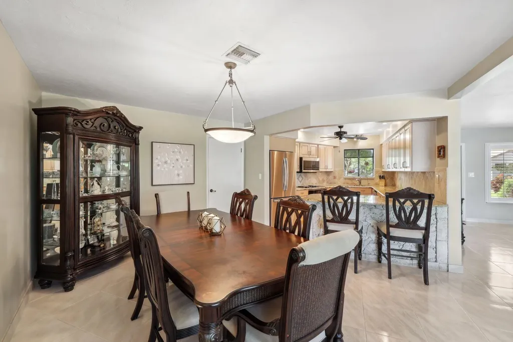 910 Banyan Drive Delray Beach FL 33483