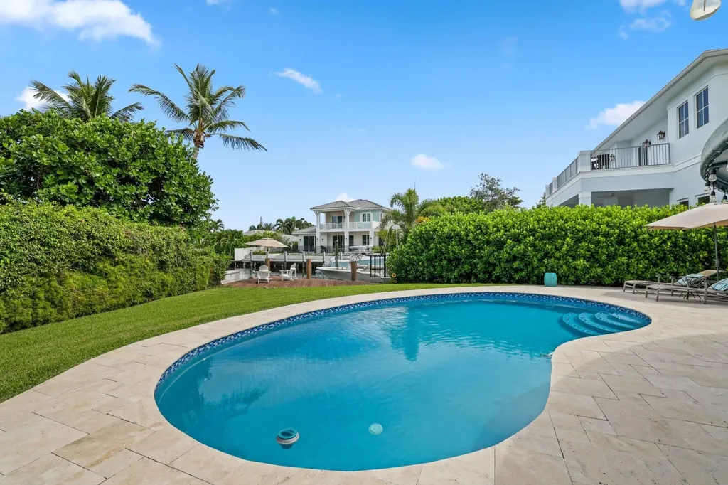 910 Banyan Drive Delray Beach FL 33483