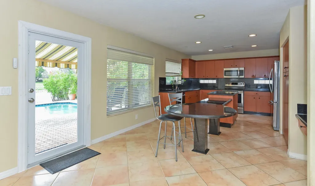 5049 NW 121st Drive Coral Springs FL 33076