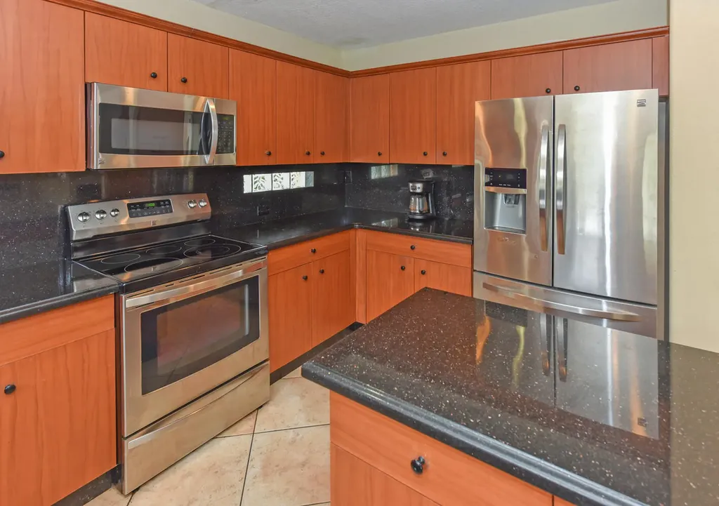 5049 NW 121st Drive Coral Springs FL 33076