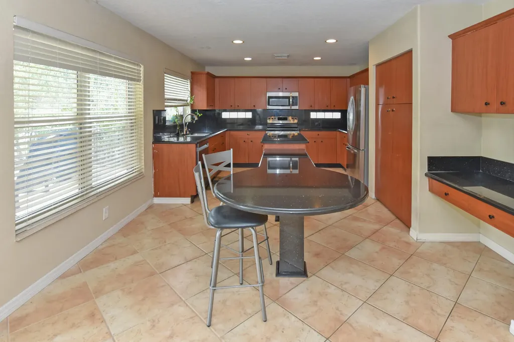 5049 NW 121st Drive Coral Springs FL 33076