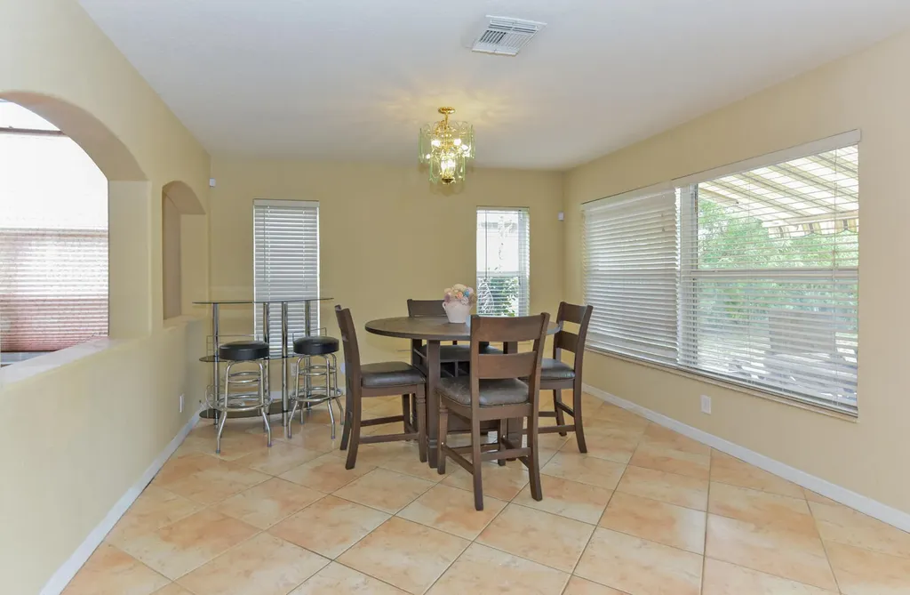5049 NW 121st Drive Coral Springs FL 33076