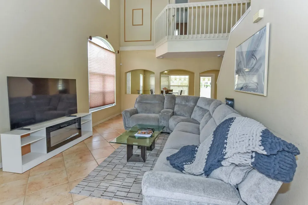 5049 NW 121st Drive Coral Springs FL 33076