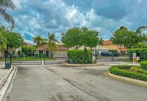 5049 NW 121st Drive Coral Springs FL 33076