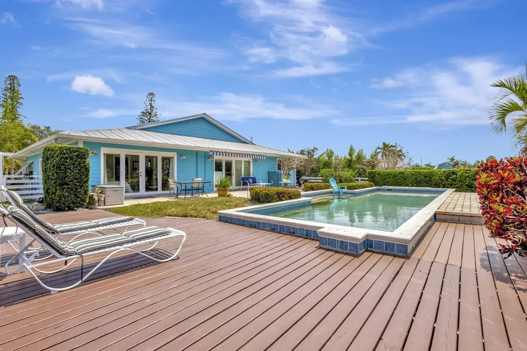 2940 SE Treasure Island Road Port St Lucie FL 34952