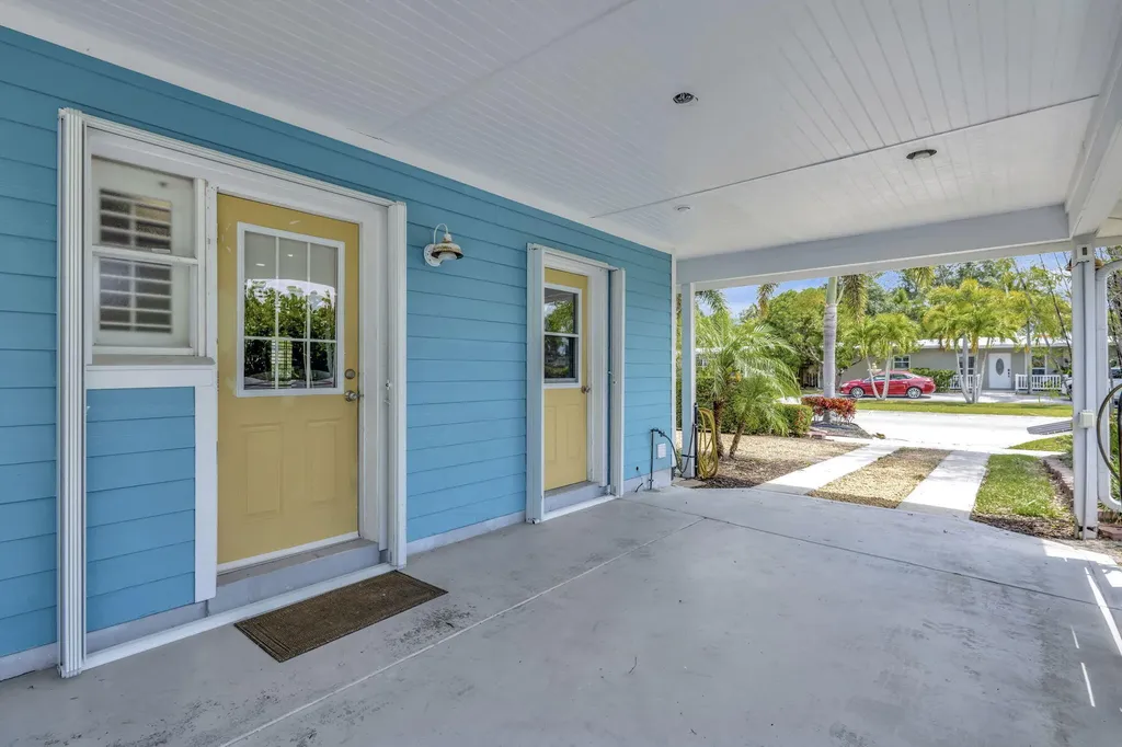 2940 SE Treasure Island Road Port St Lucie FL 34952