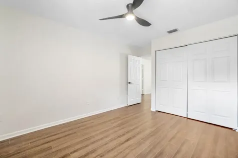 10889 Tamoron Lane Boca Raton FL 33498