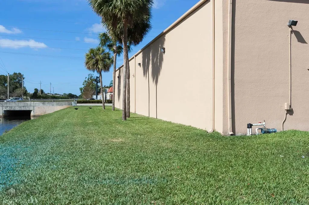 2050 N University Drive Sunrise FL