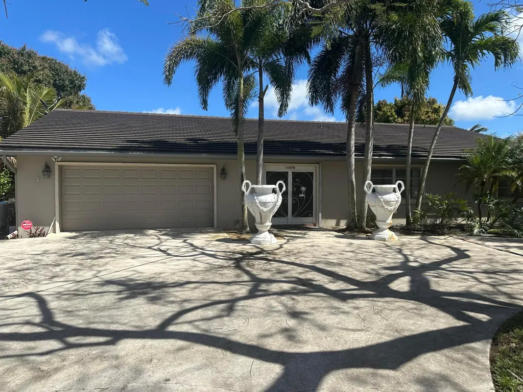 11070 Monet Terrace Palm Beach Gardens FL 33410