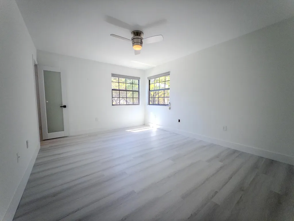 576 Westree Lane Plantation FL 33324