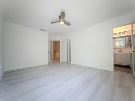 576 Westree Lane Plantation FL 33324
