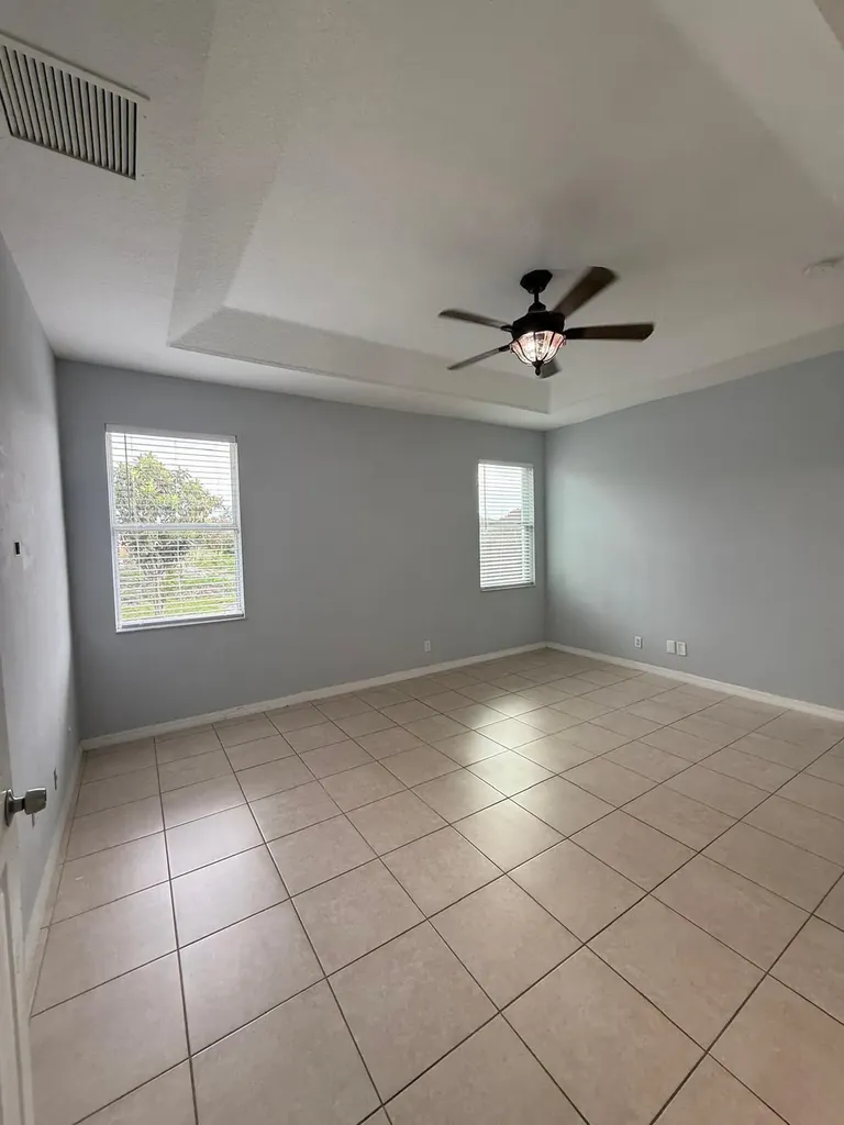 948 SW Jeremko Avenue Port St Lucie FL 34953
