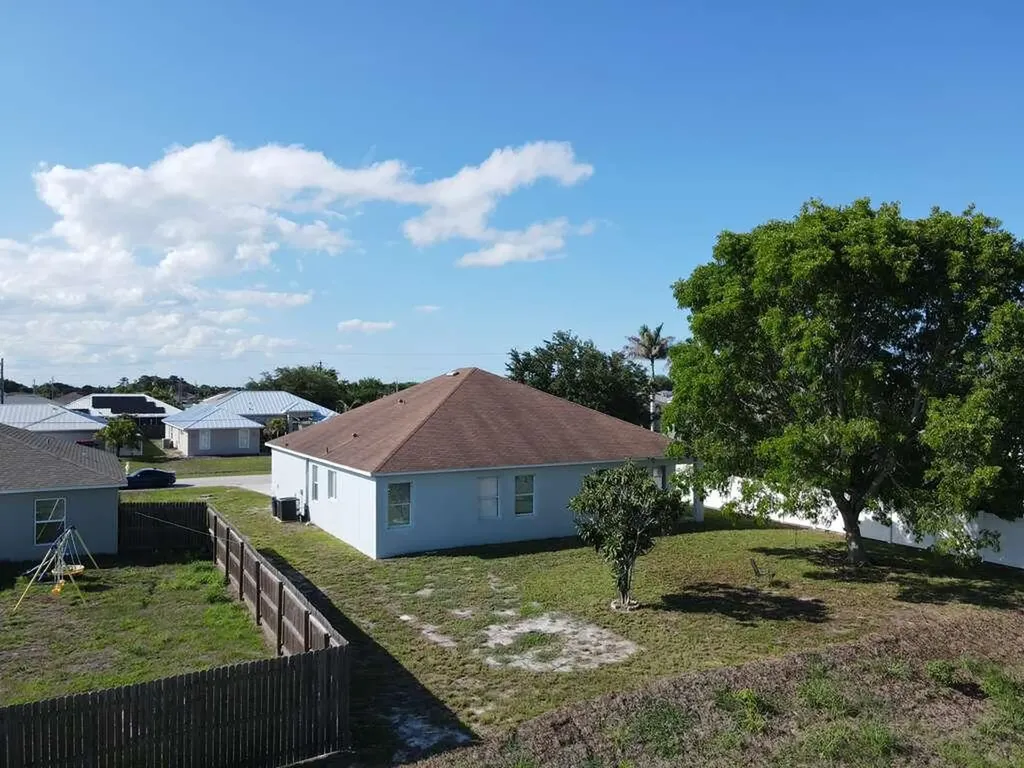 948 SW Jeremko Avenue Port St Lucie FL 34953