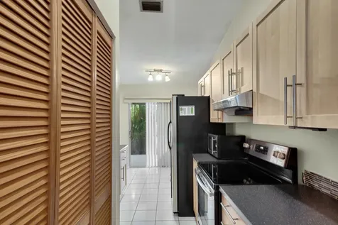 7418 NW 34th Street Lauderhill FL 33319