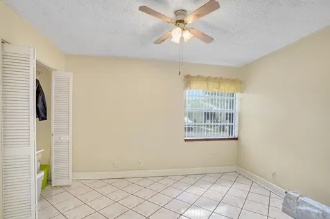 7418 NW 34th Street Lauderhill FL 33319