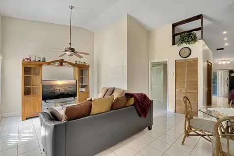 7418 NW 34th Street Lauderhill FL 33319