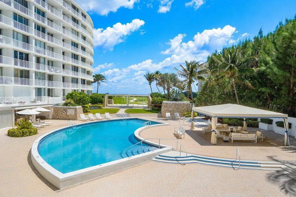 2780 S Ocean Boulevard Palm Beach FL 33480