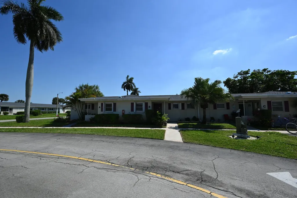 2681 W Barkley Drive Drive W West Palm Beach FL 33415