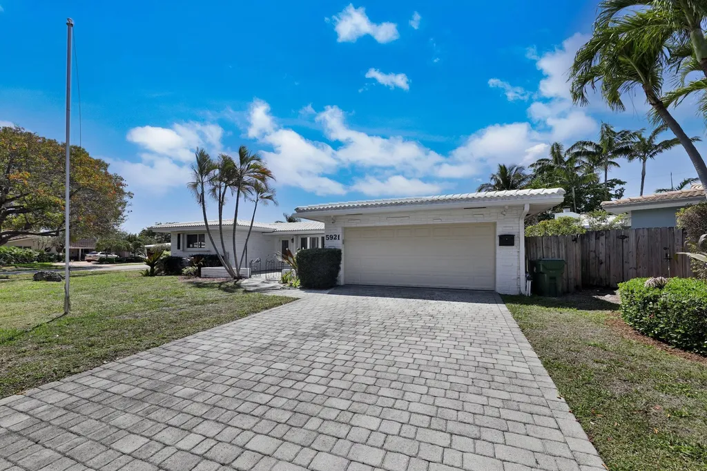 5921 NE 21st Circle Fort Lauderdale FL 33308