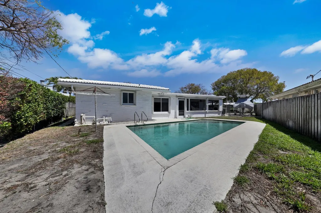 5921 NE 21st Circle Fort Lauderdale FL 33308
