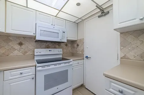 1200 West Avenue Miami Beach FL 33139