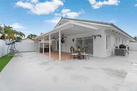 8771 NW 141st Terrace Miami Lakes FL 33018