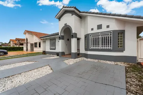 8771 NW 141st Terrace Miami Lakes FL 33018